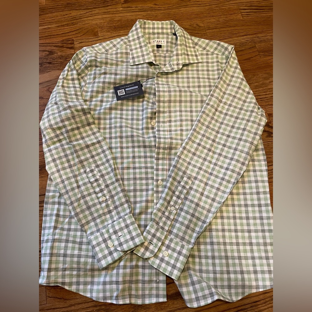 Long sleeve button down shirt